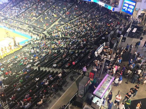 纪念曾经最爱的国王队nba最先进的主场萨克拉门托黄金一号球馆和ncaa