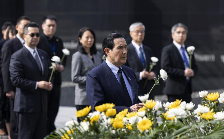 清明节马英九再回大陆祭祖