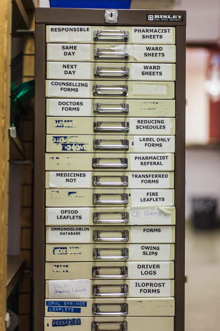 抽屉放什么牌子好