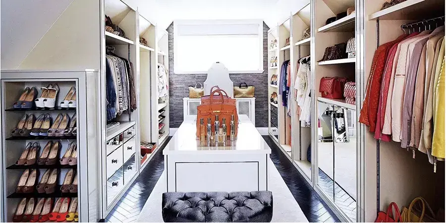 走进明星家的衣橱整理师究竟看到了什么