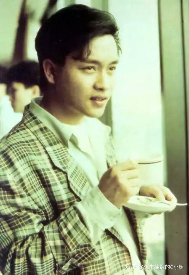 张国荣真的有那么帅吗?