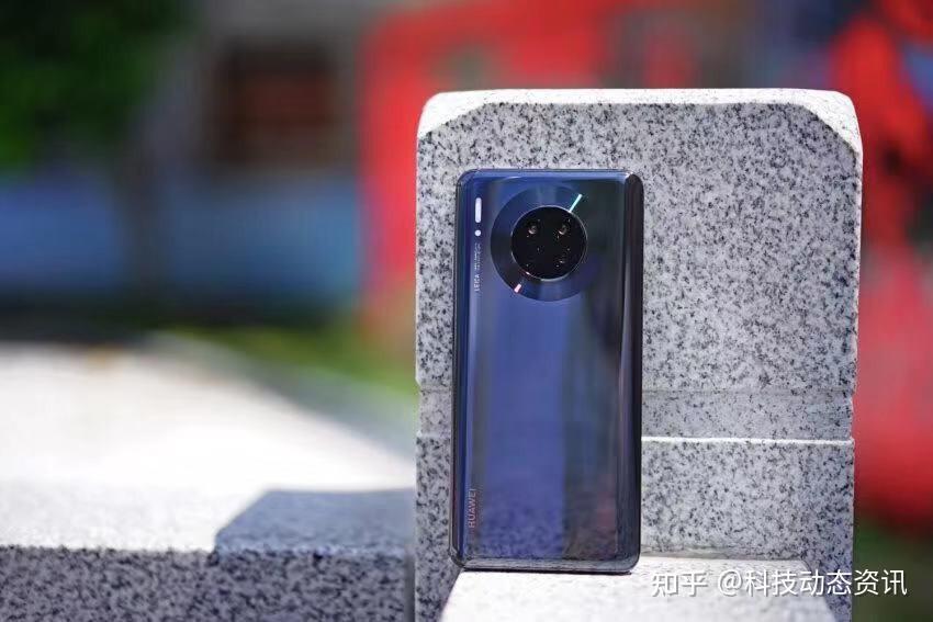 麒麟990 5g芯片 徕卡影像 二手九成新,跌至648元,华为旗舰老当益壮