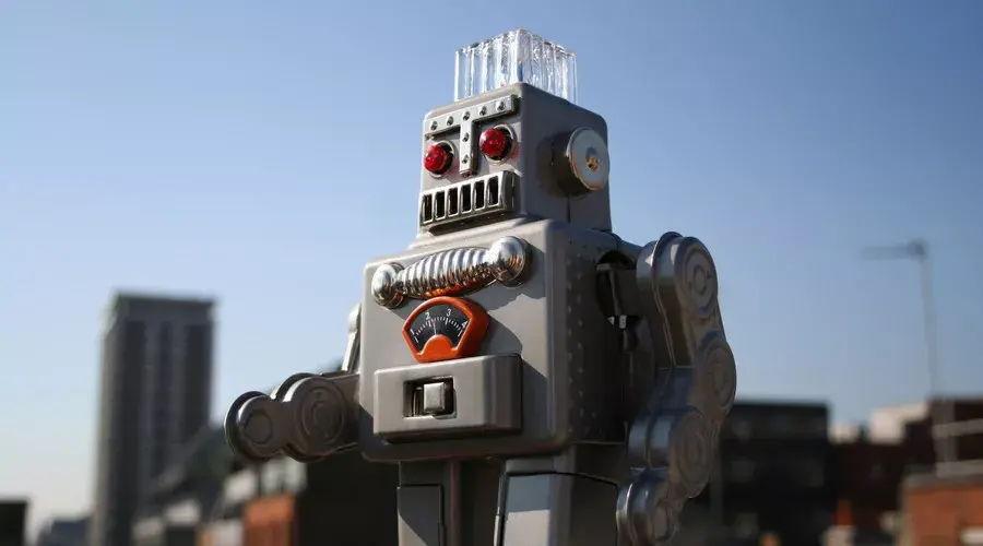 瓦力工厂推青少年在线编程打造机器人编程教育全生态链闭环