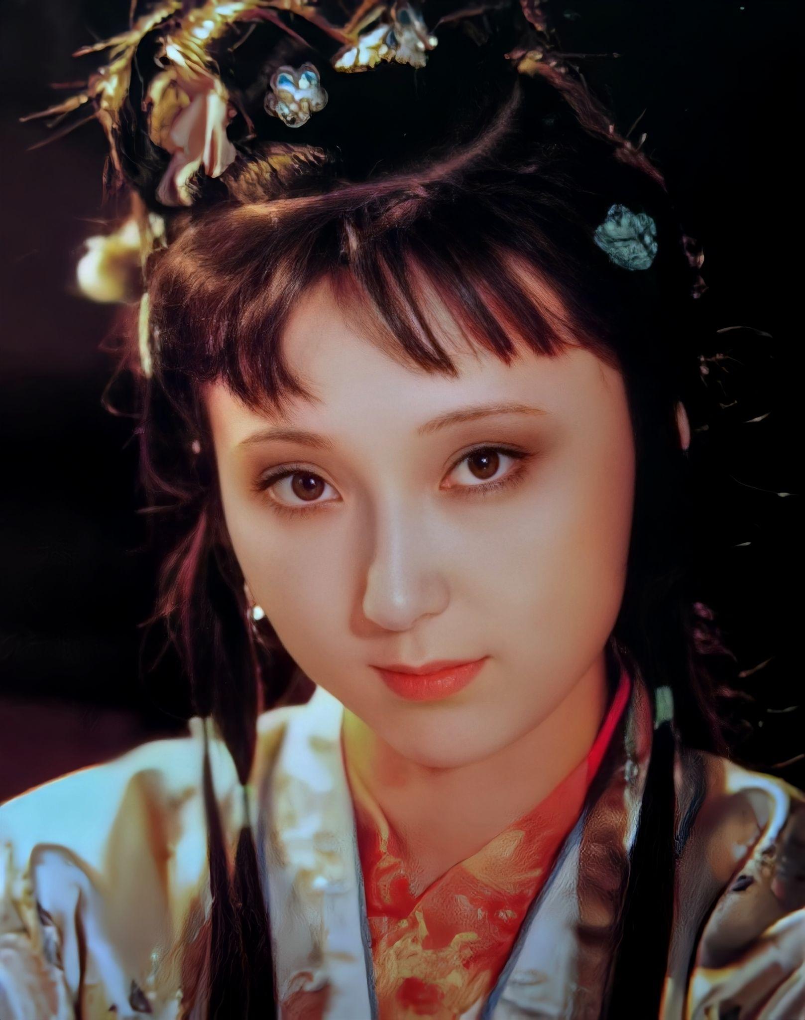 有没有87版林黛玉的高清壁纸可以分享