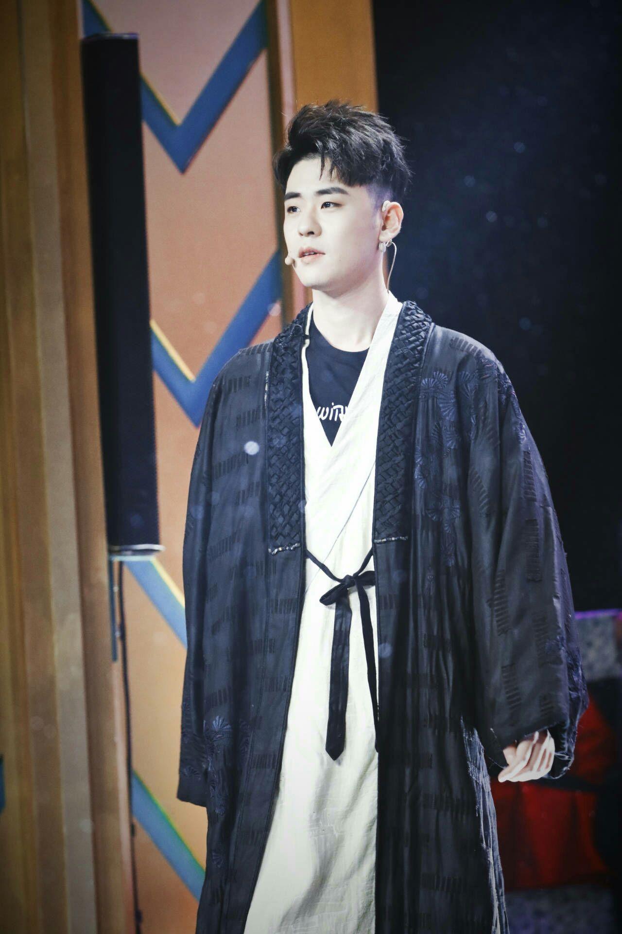 欢乐喜剧人第五季第7期张云雷的表演契合杨过这个人物吗