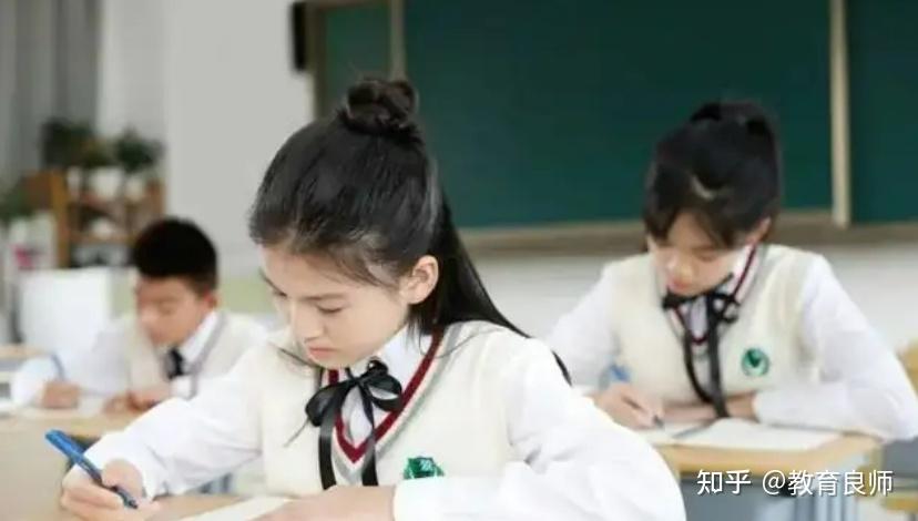 初中“按成绩分班”?家长觉得不公平,老师的话令家长哑口无言 - 知乎