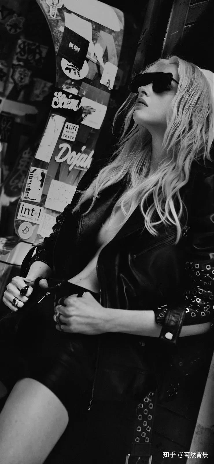 有没有这种欧美壁纸?