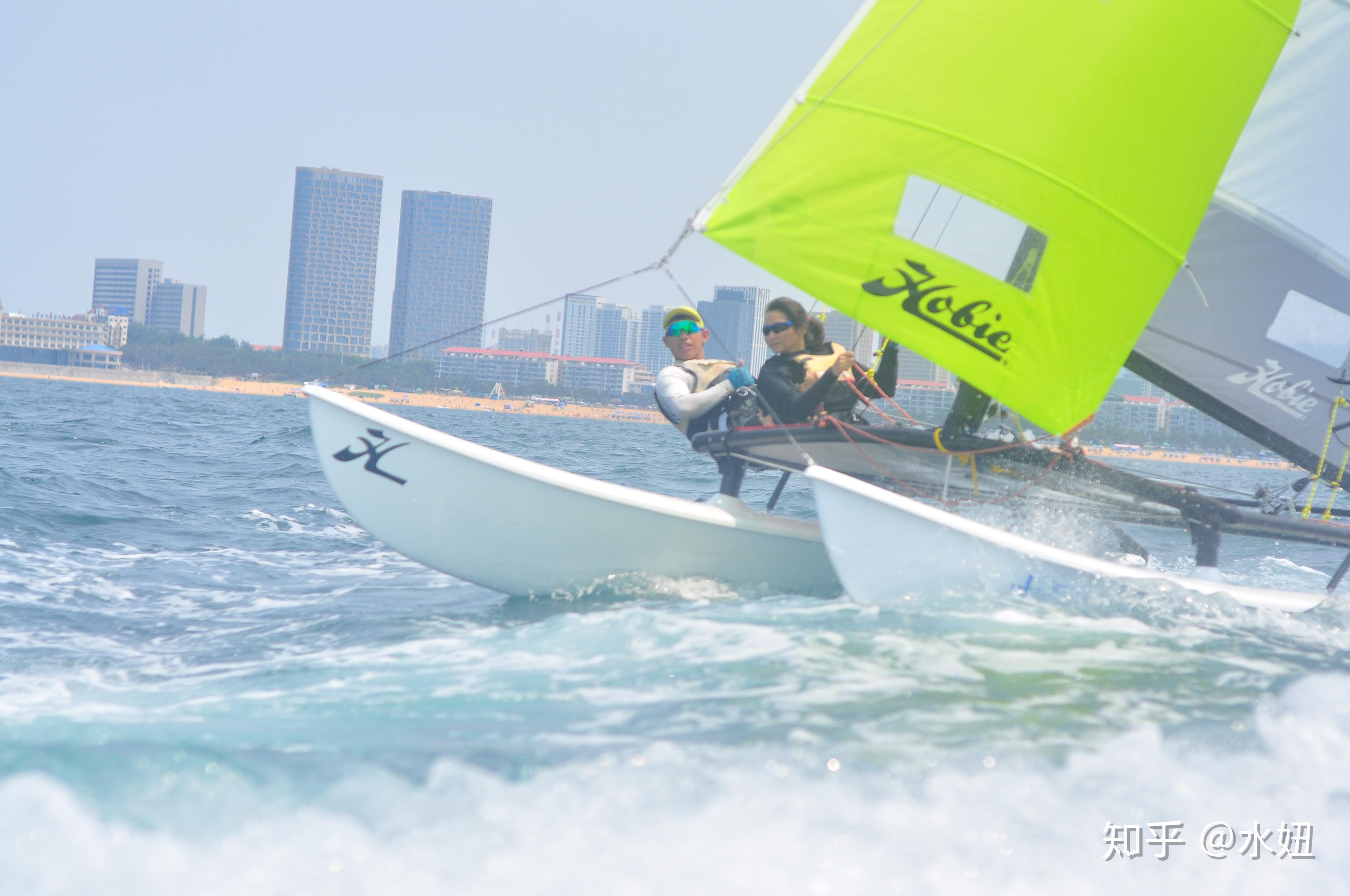 2019威海hobie16帆船亚锦赛上的姑娘们 - 知乎