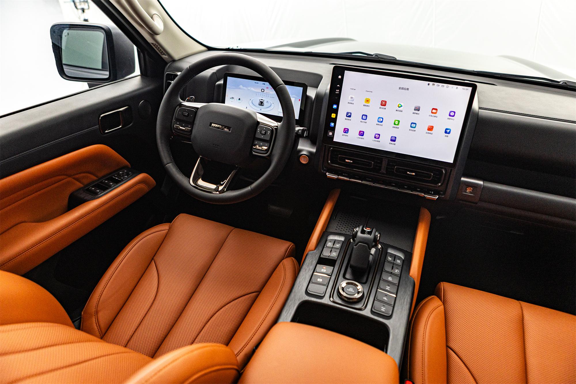 内饰设计上,新一代哈弗h9的整体氛围同样延续了外观"方圆之道,雄浑之