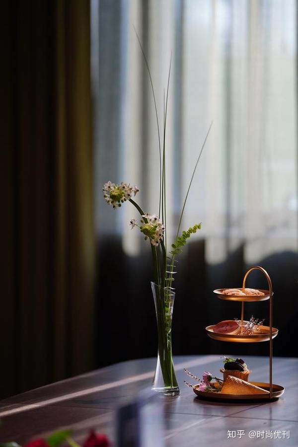 流淌在艺术中的咖啡香Aimer Coffee将展览搬进咖啡馆 知乎