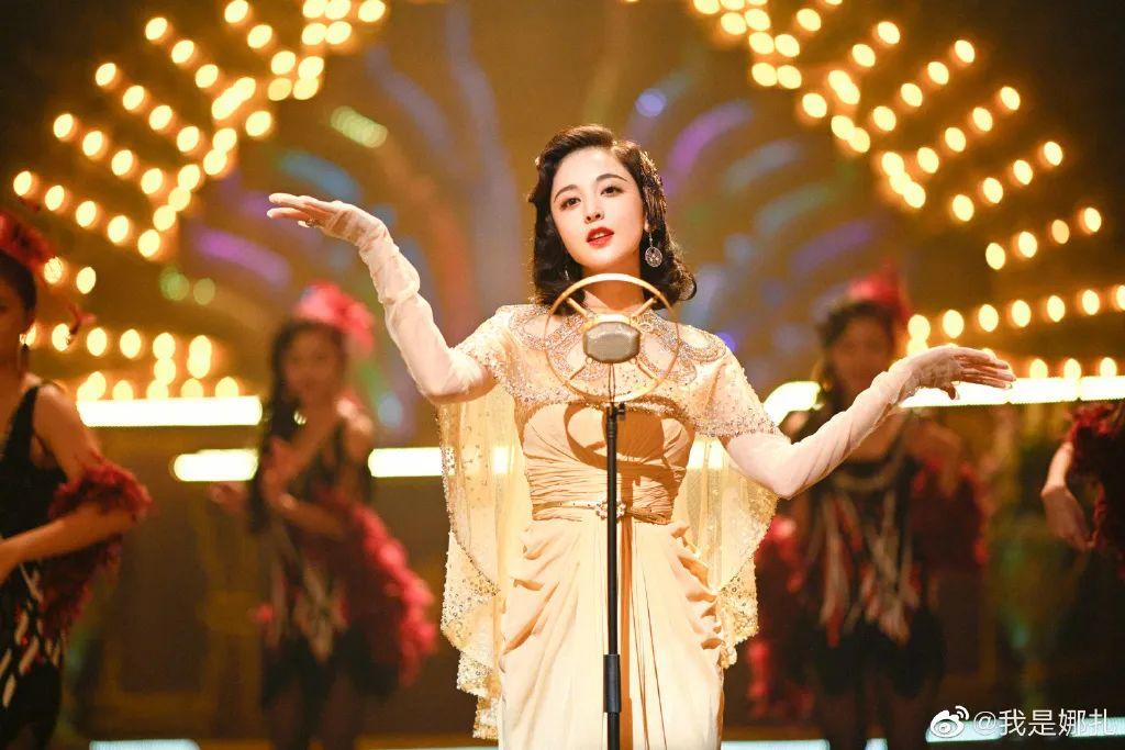 有一种韵味美叫做古力娜扎穿旗袍