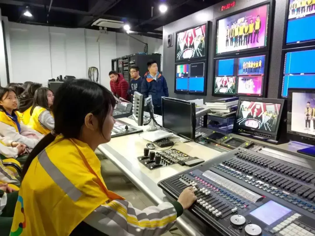 微力量"五一"邀你一起去芒果台,你来吗?