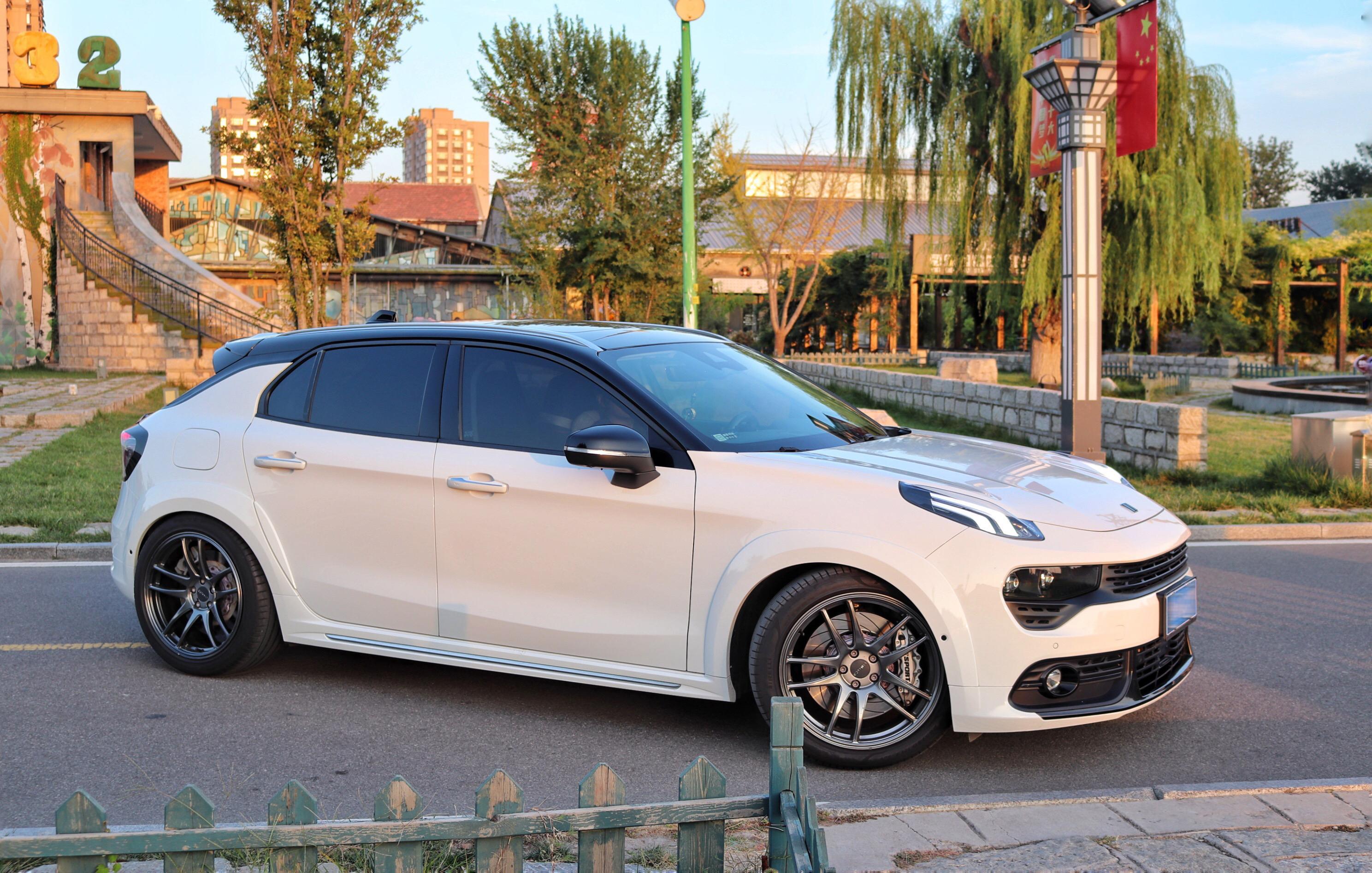 性价比跟操控同时在线,领克02 hatchback 真 国货小钢炮 - 知乎