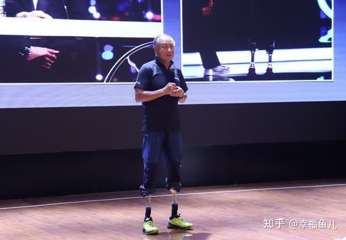 无腿登珠峰第一人夏伯渝:截肢、癌症、血栓...43年追逐69岁圆梦 - 知乎