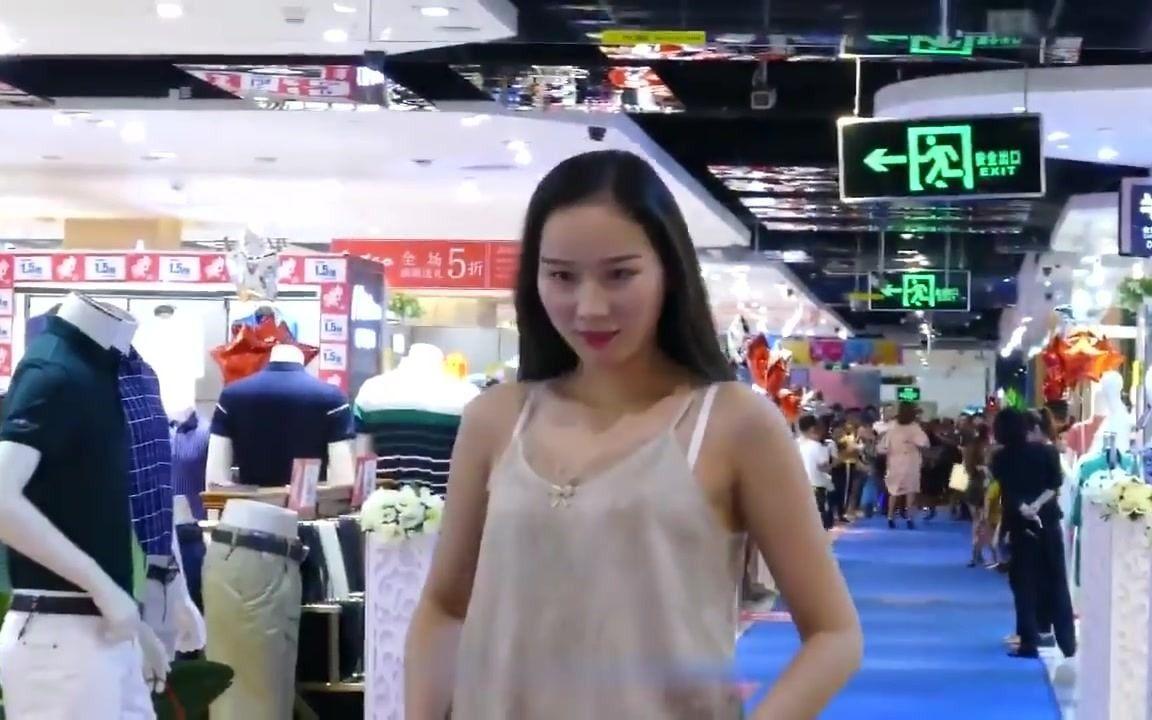 商场内衣秀 模特走秀03