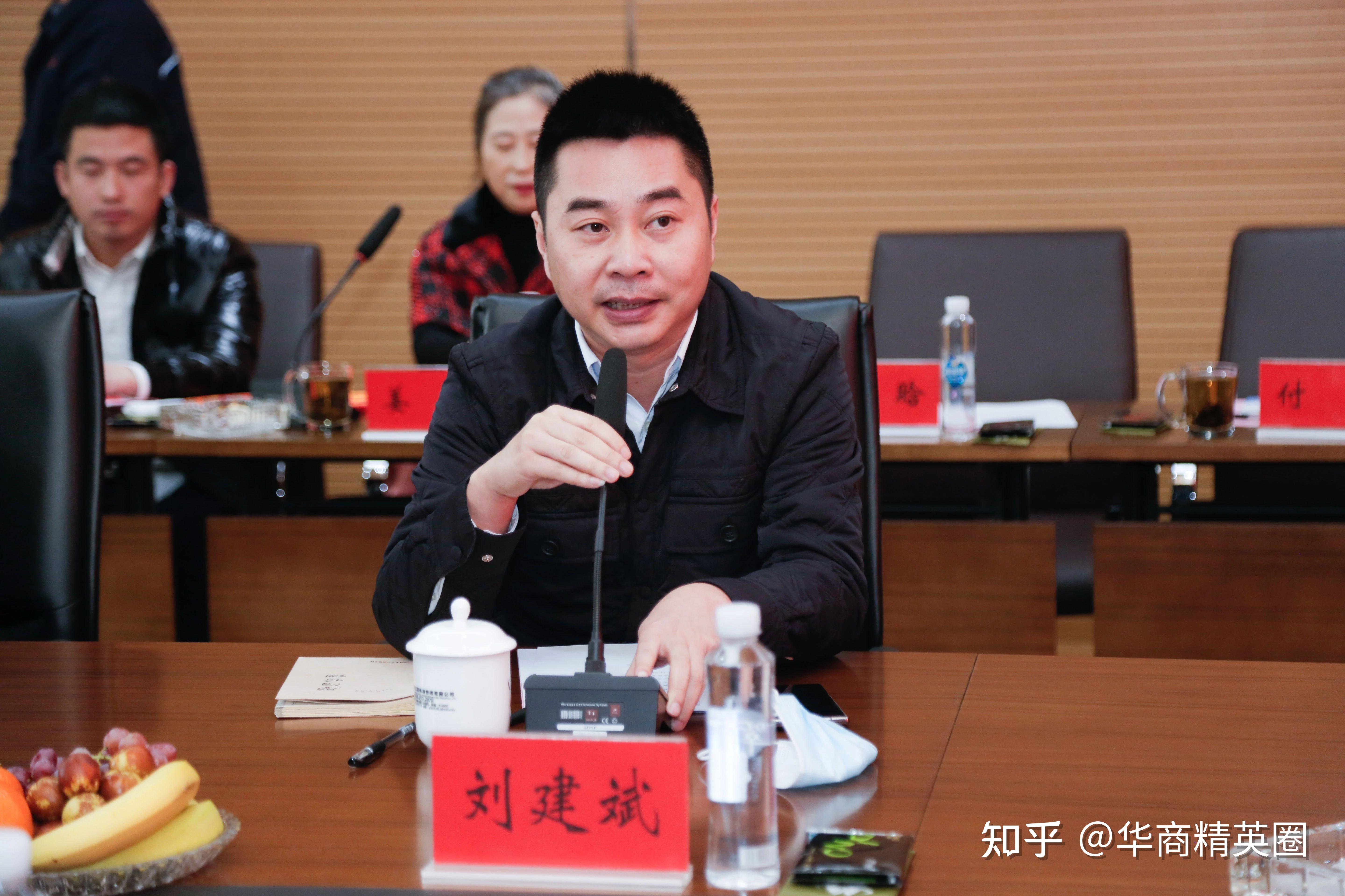 刘建斌,福建长乐人,出生年月不详,现任闽源钢铁集团有限公司董事长兼