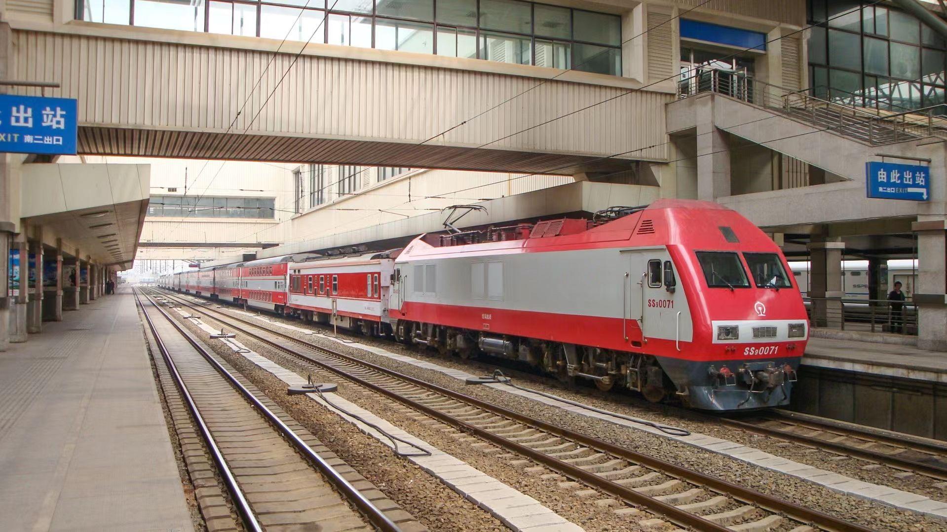 沈阳铁路局双层列车车底运用记录及部分辽东半岛号车底运用记录
