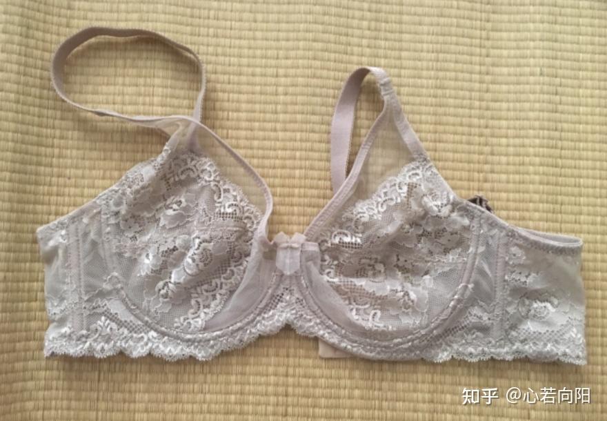 2024女士内衣全攻略:内衣尺码对照表,文胸品牌排行榜,文胸选购方法帮你选到适合的内衣
