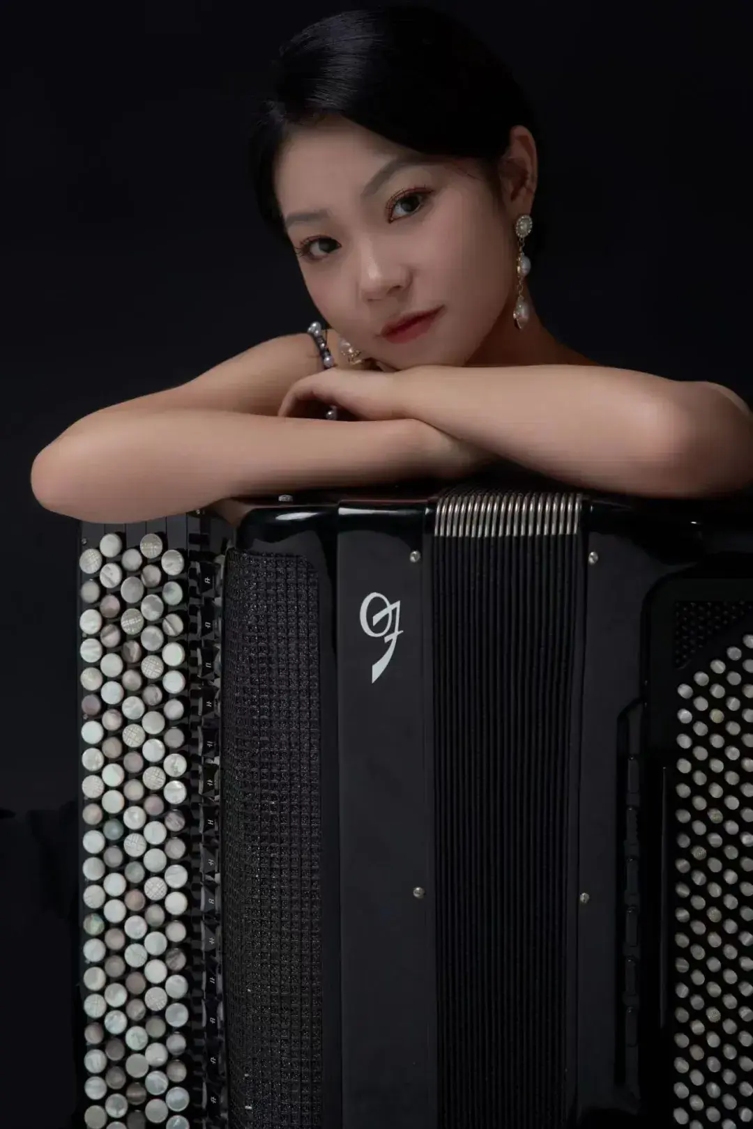 预告 | 沈阳音乐学院吴嘉琪柳琴独奏音乐会 6月18日盛京大剧院