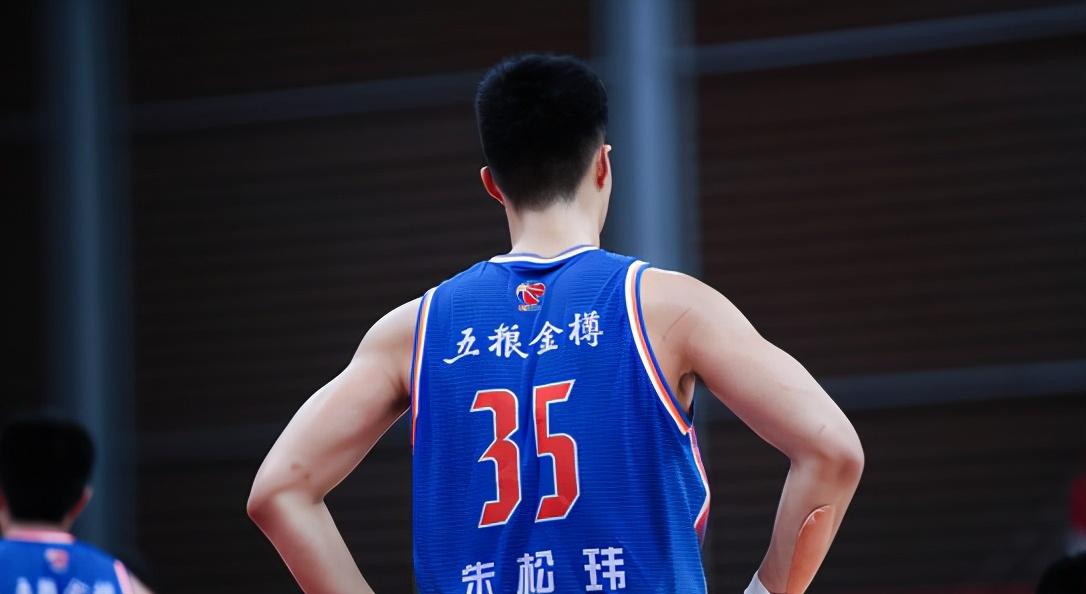 35号最强新秀他预定本赛季最佳新秀