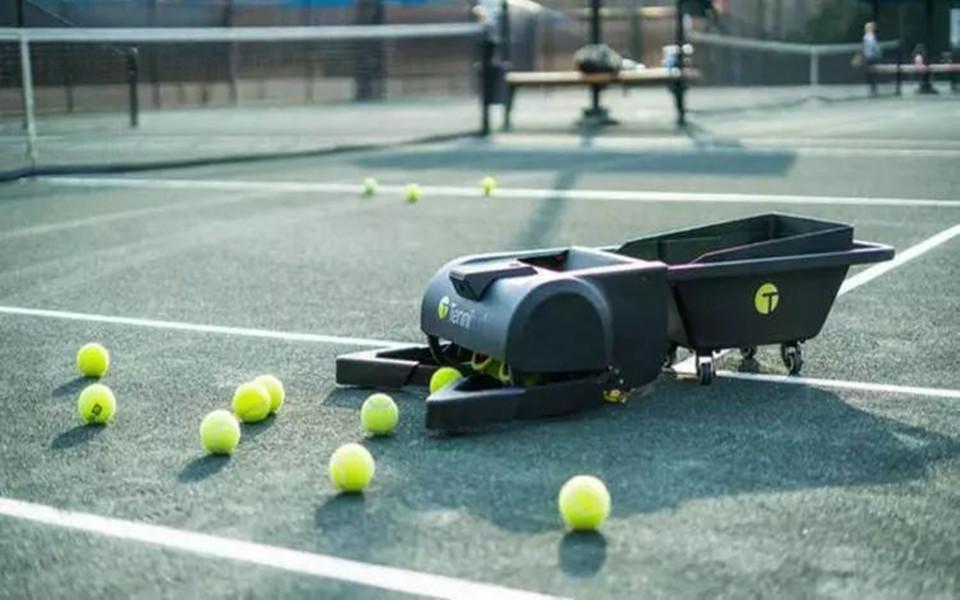 捡球机器人的工作原理