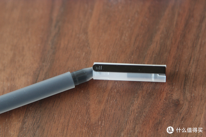 学生用什么中性笔好用又不贵?