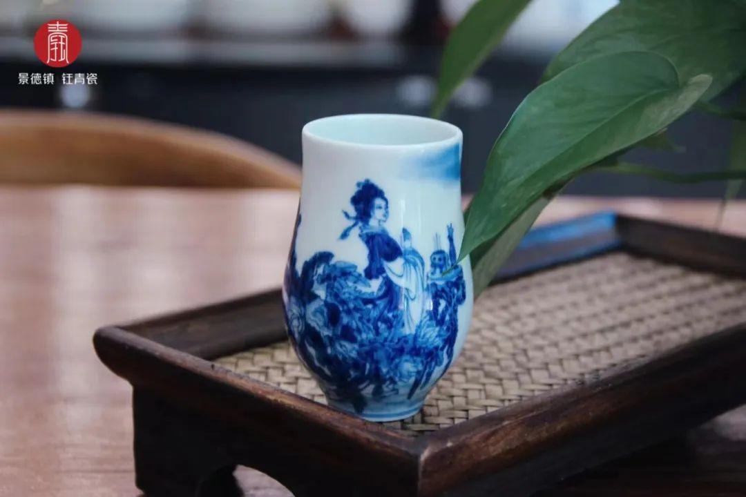 中国，景德镇，青白釉風景画花瓶 无标题文档