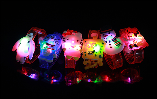 v2-b0cb275e18840ad228e72428315c3b32_1440w.jpg?source=172ae18b