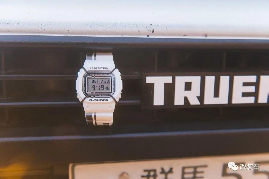 67充值机会来了!卡西欧推出头文字d联名手表,戴上它你就是拓海