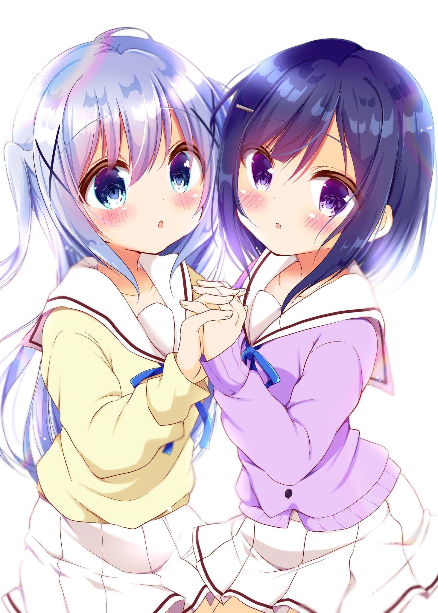 求一张两个女孩穿着长裙牵手的动漫图?