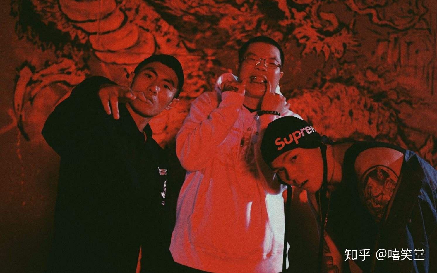 新说唱舞台大傻上演一挑五