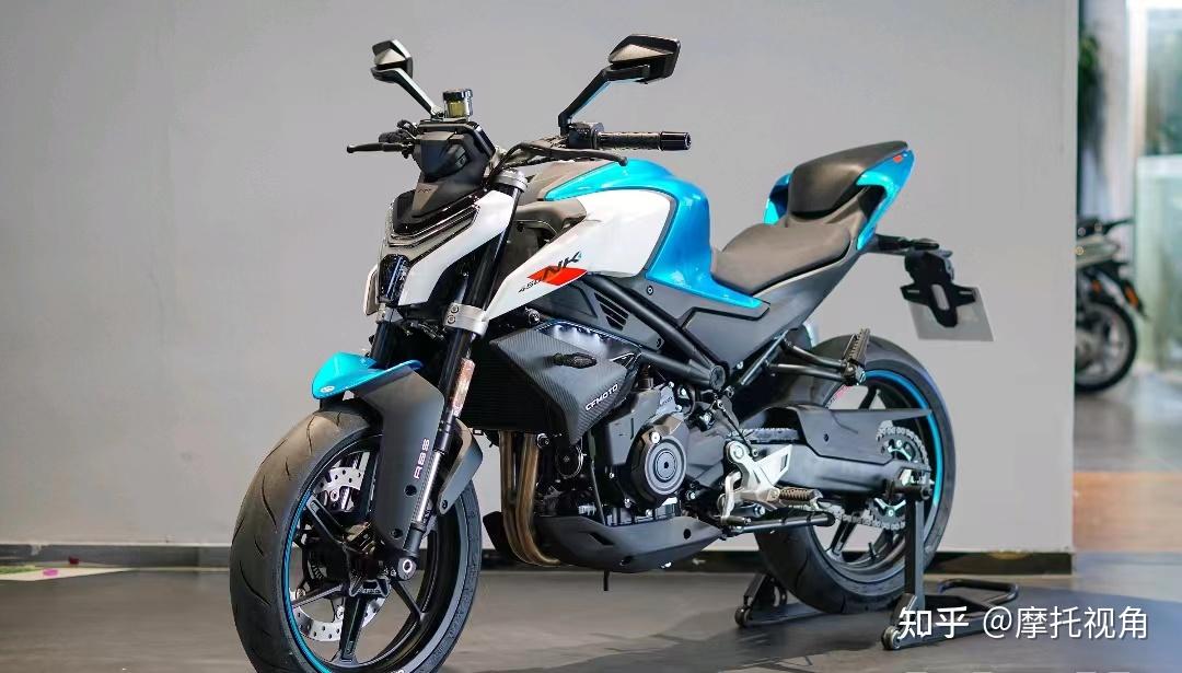 春风450nk官降1000元与价格相近同为450cc的高金gk400如何选