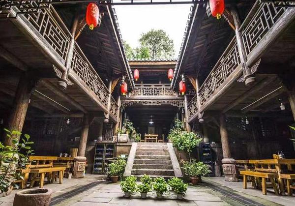 成都传统民居建筑的特点,特色建筑有哪些? - 知乎