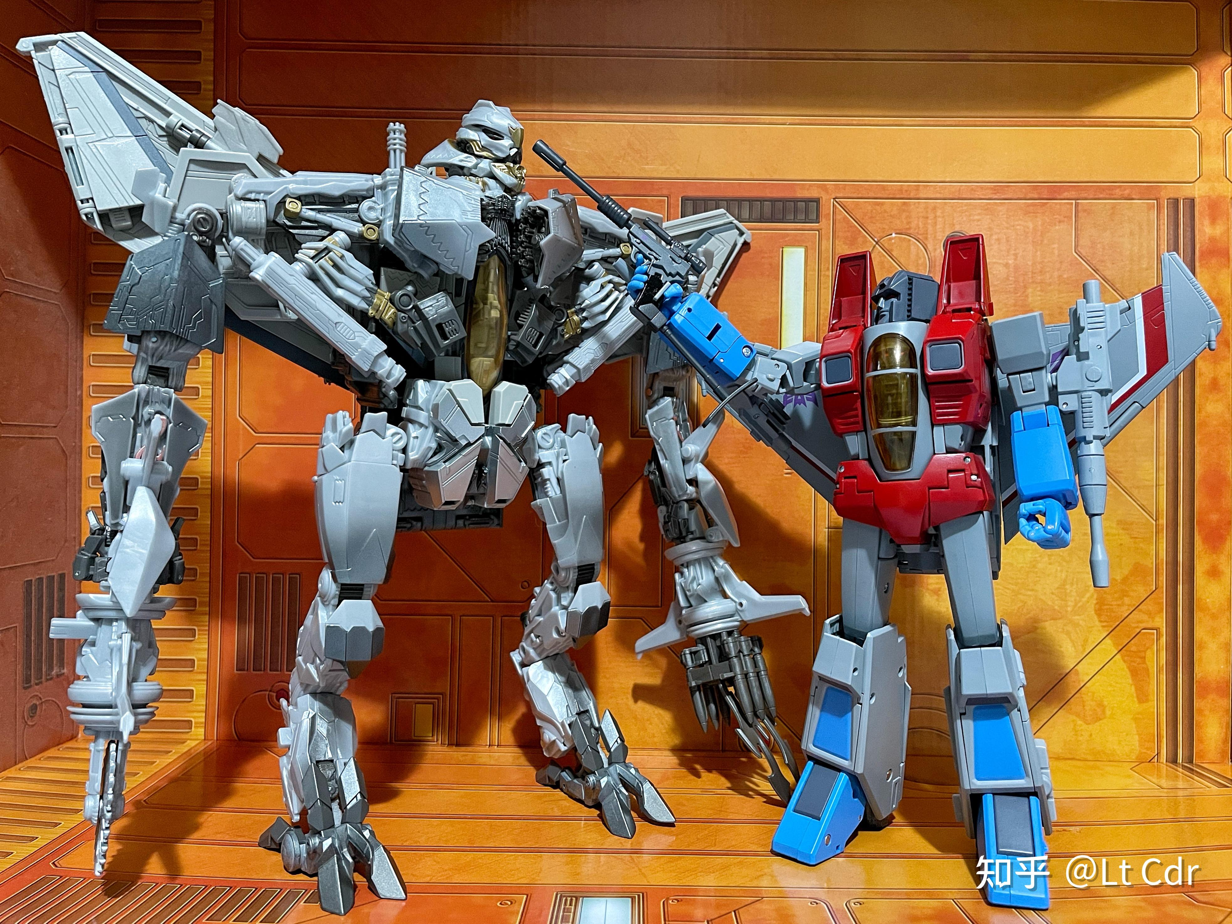 红蜘蛛是不是最帅的霸天虎