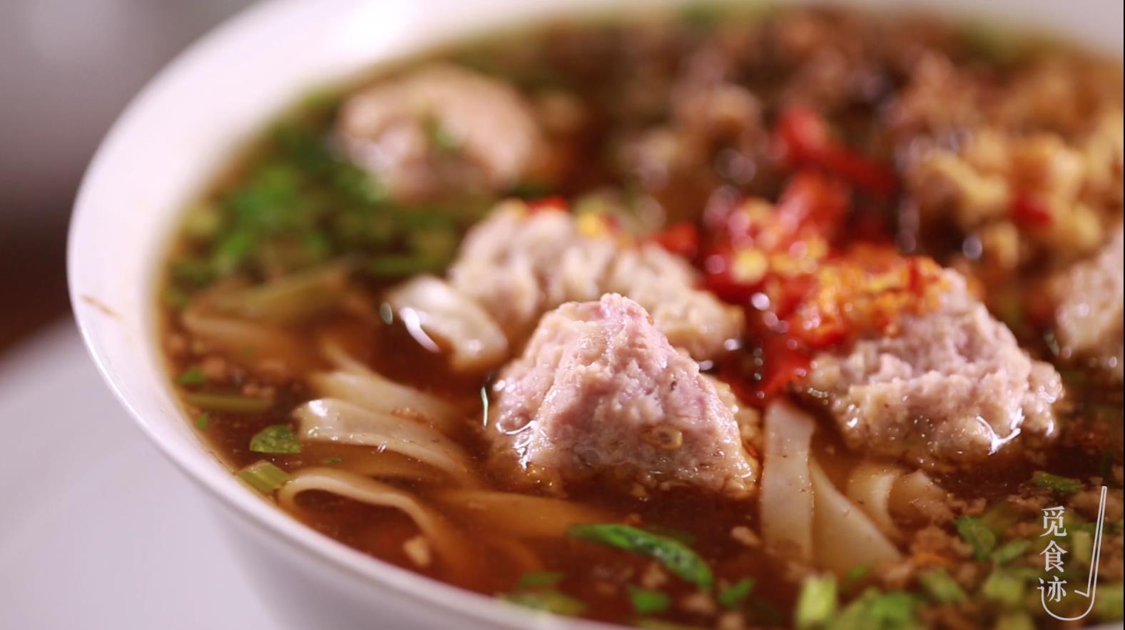 对于第一次去长沙的吃货有哪些美食推荐?