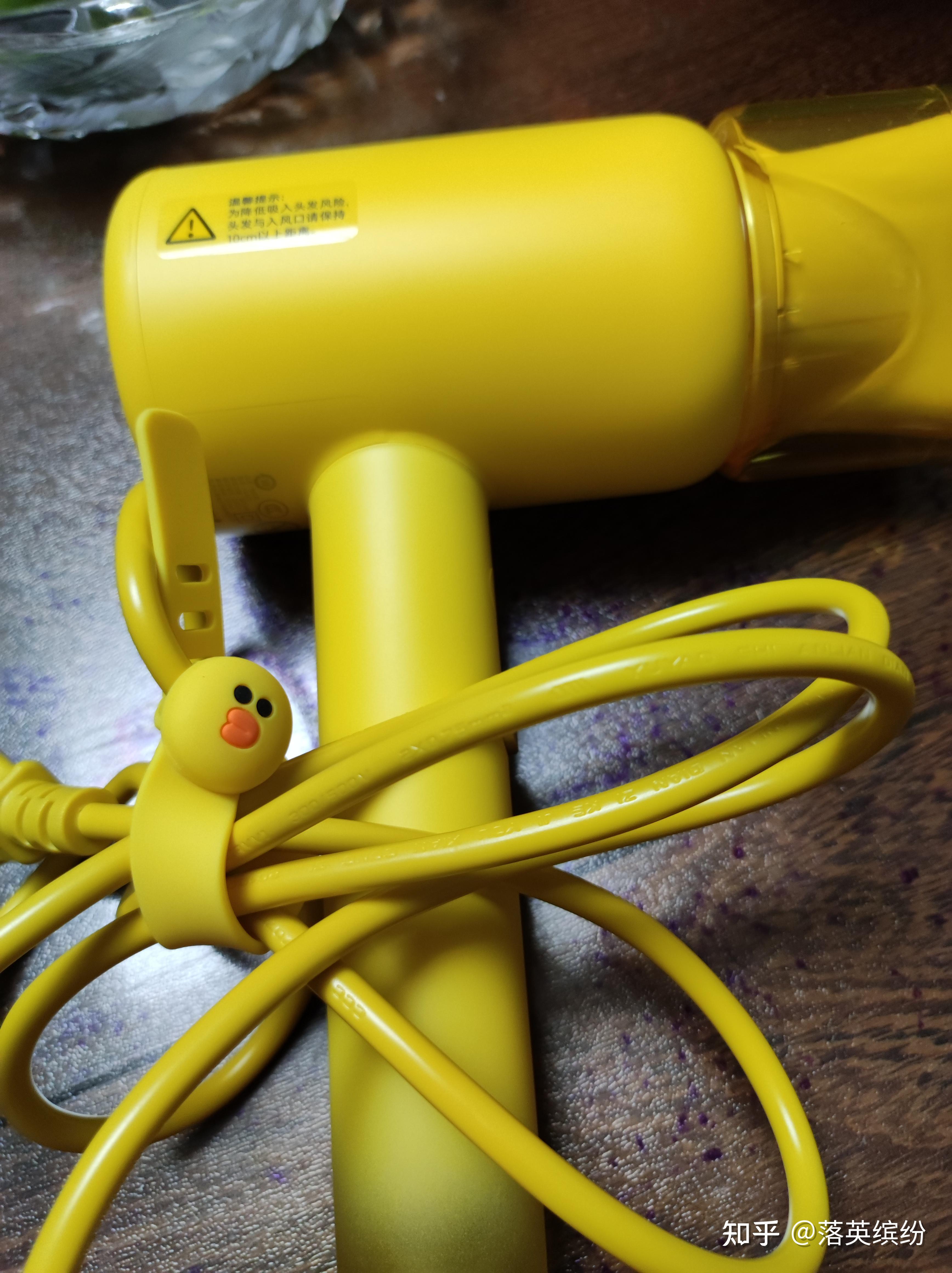 直白linefriends水离子吹风机测评