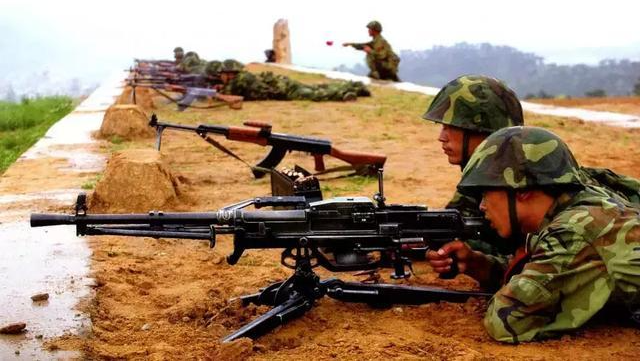 如何评价81式轻机枪? - 知乎