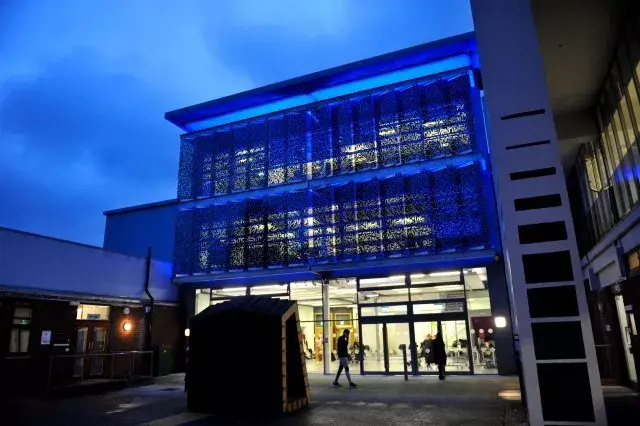 为创意艺术事业奋斗是我们义不容辞的事uca商学院2018年大动作