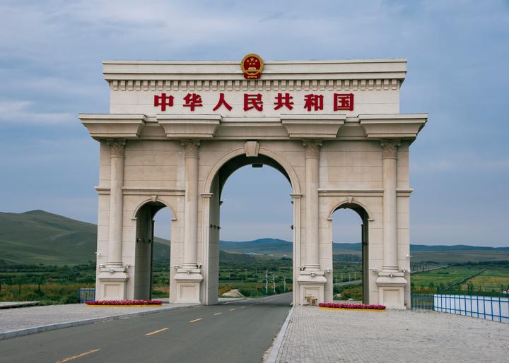 我国边境上的9大霸气国门 - 知乎