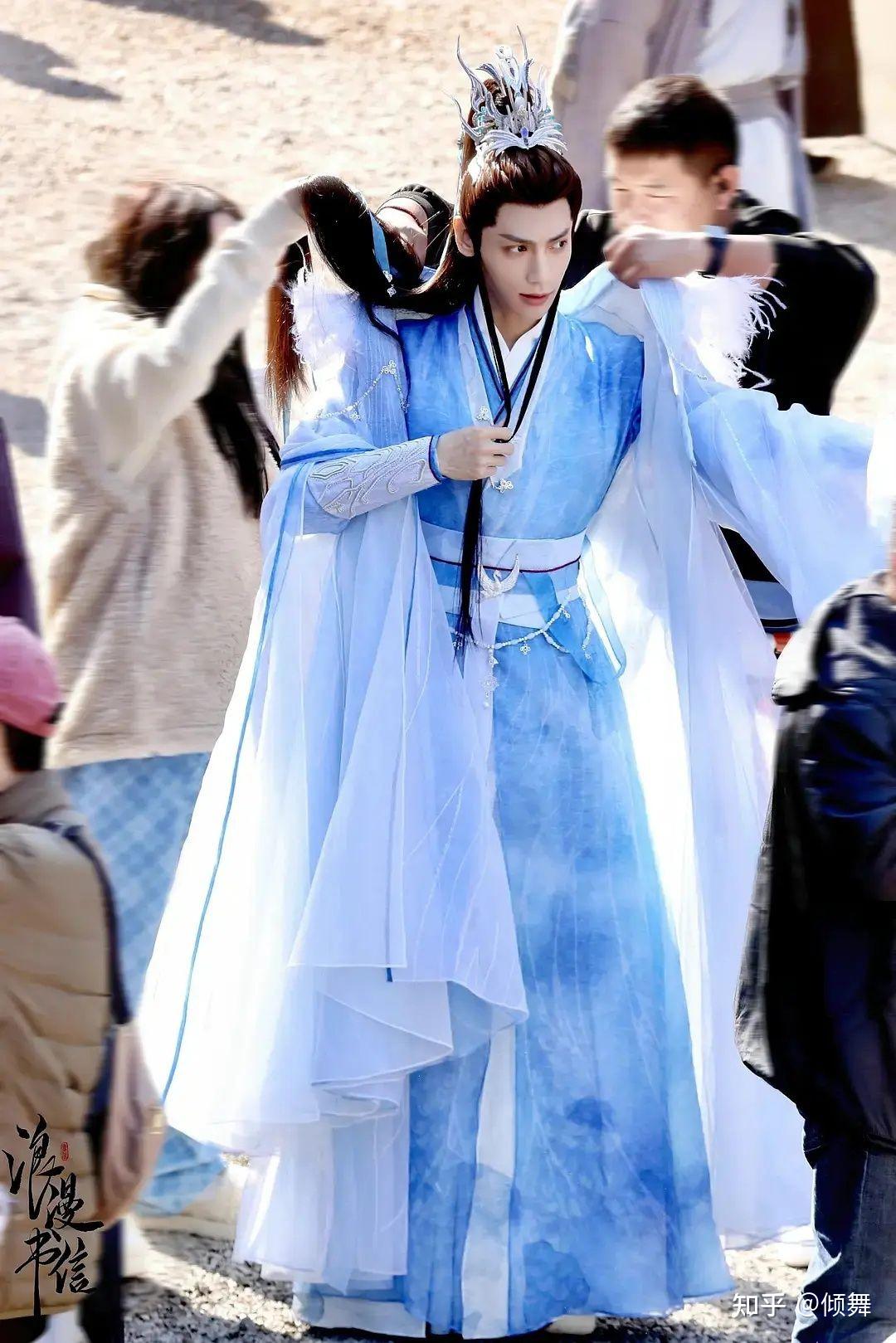 如何评价罗云熙和杨洋的演技,他两谁更帅谁演技更好? - 知乎