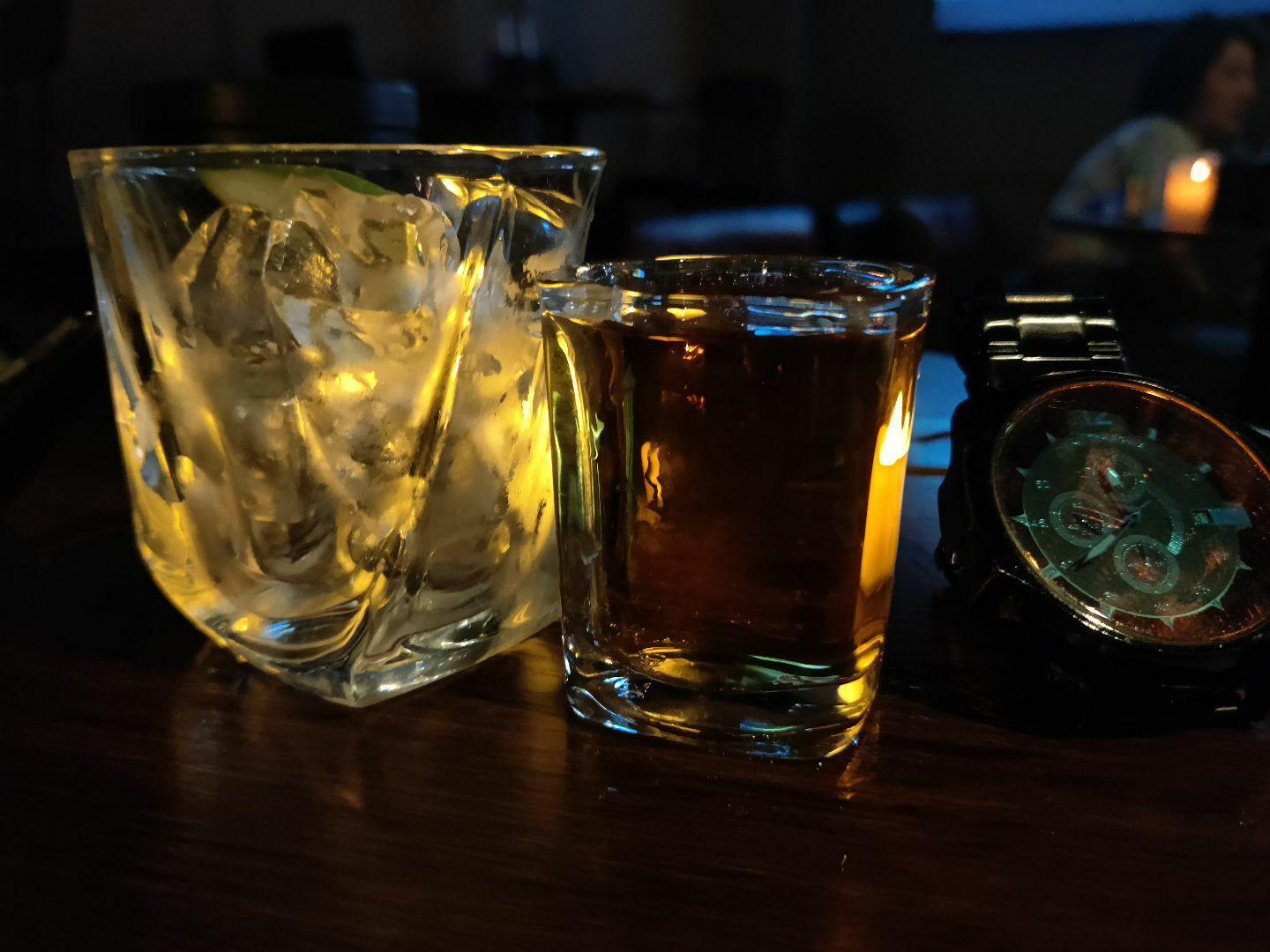 有没有很孤独却很唯美的图片