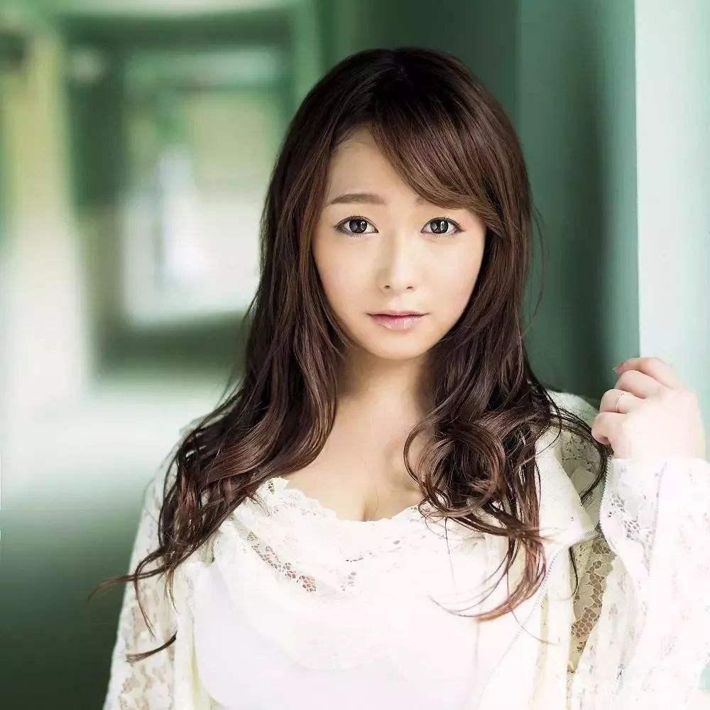 白石茉莉奈 知乎