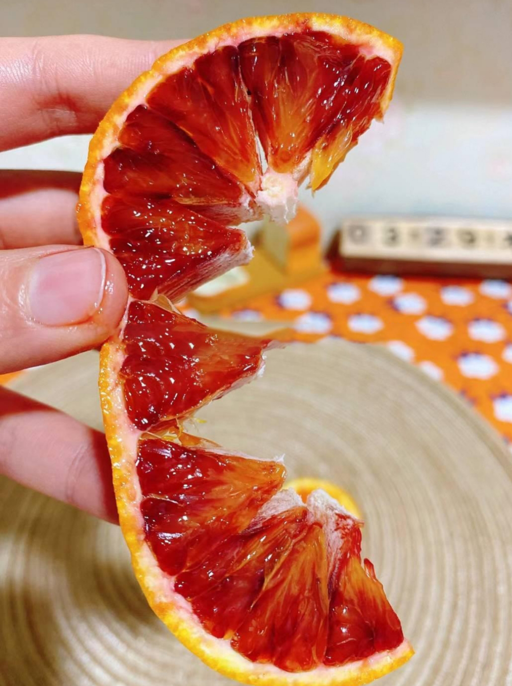 中华红（血橙） - 四季鲜橙 - 中国脐橙之乡,秭归脐橙之乡,秭归脐橙,脐橙,橙子 - 脐橙