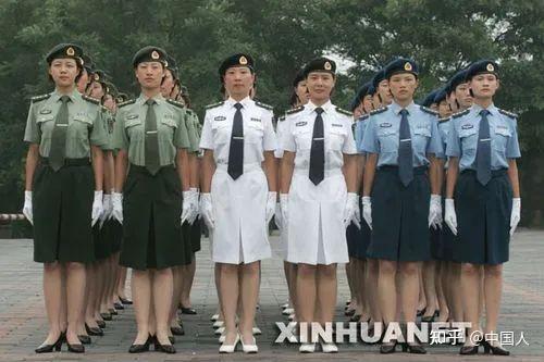 为什么台军女兵着军装要穿高跟鞋? 