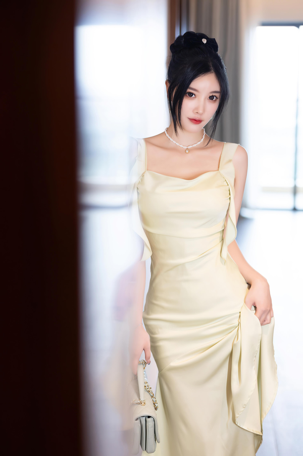 秀人网丨杨晨晨sugar个人介绍和写真合集鉴赏 - 知乎