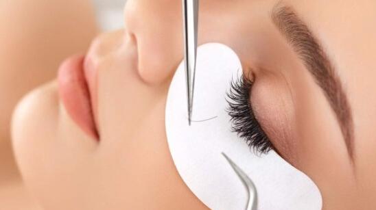 v2-b2140b04dc1422d7a337c415628bad51_1440w.jpg?source=172ae18b