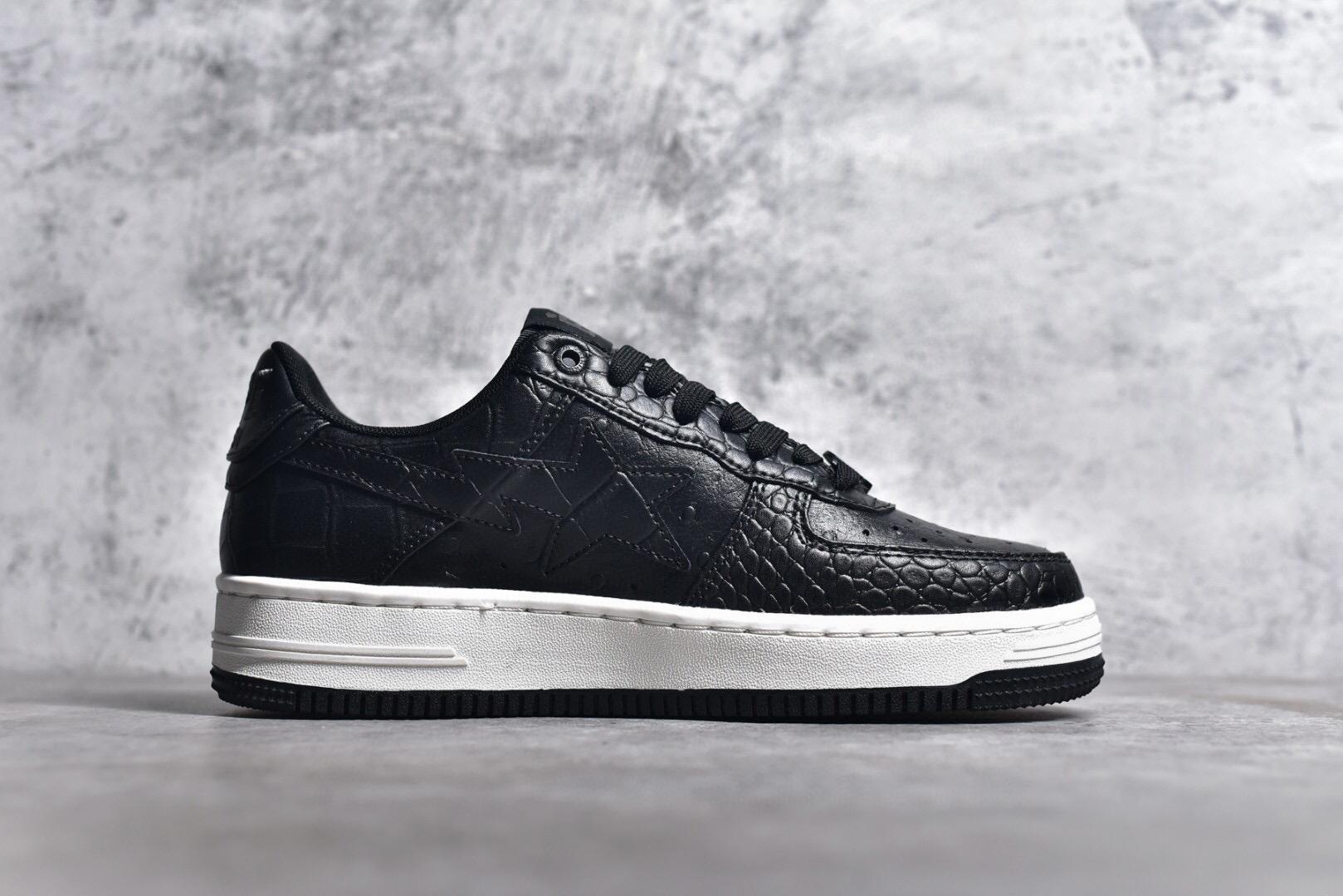 安逸猿bapestalowxnbhdneighborhood联名闪星低帮复古运动鞋