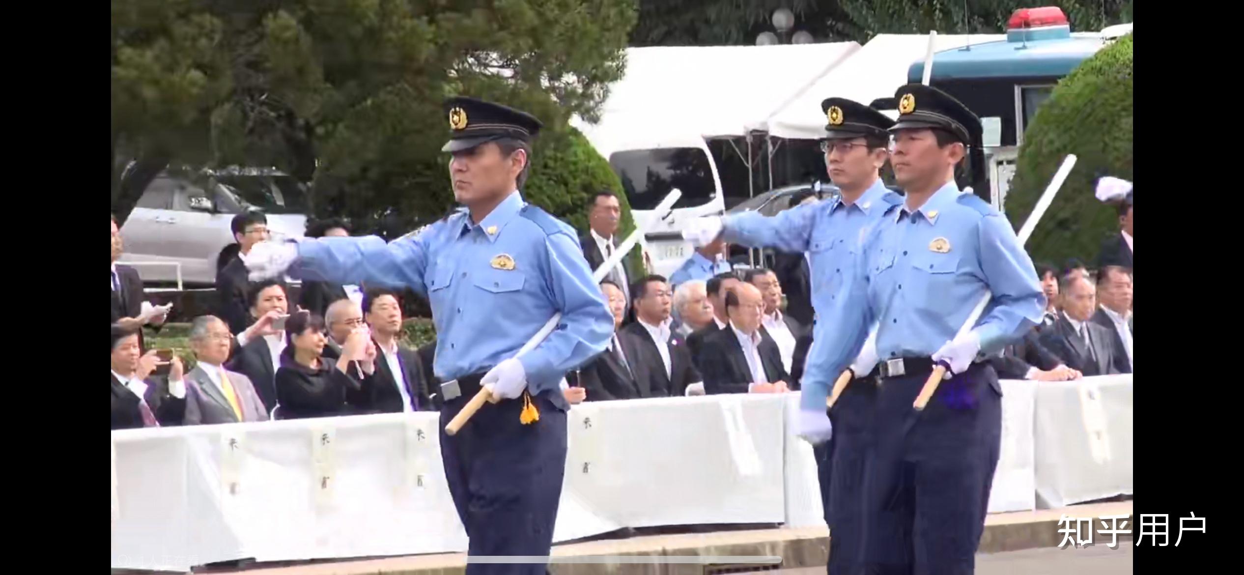 现代的日本警察还有佩刀吗? - 知乎
