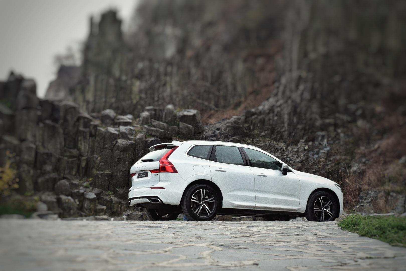 这是我的知乎试驾第16篇:沃尔沃xc60