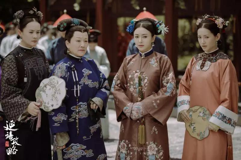 借延禧攻略 一起聊聊花盆鞋和旗头的故事 知乎 借延禧攻略 一起聊聊花盆鞋和旗头的故事 知乎